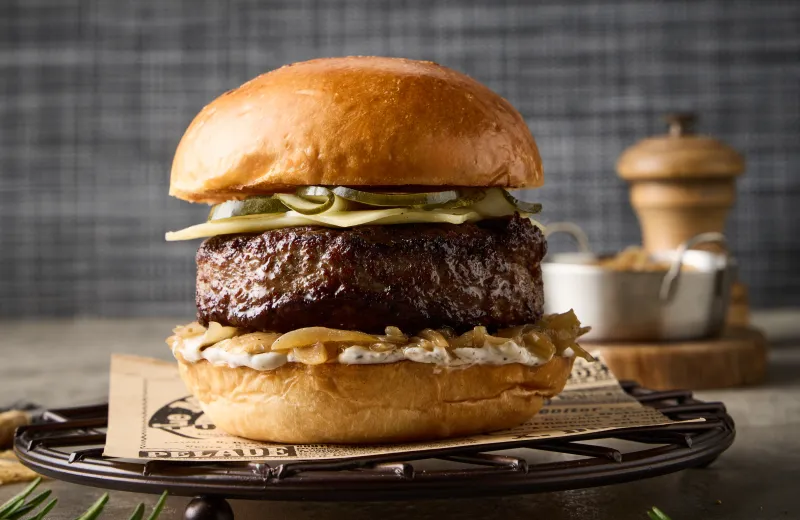 Signature-Cheeseburger